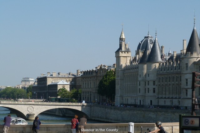 Paris - city bus tour