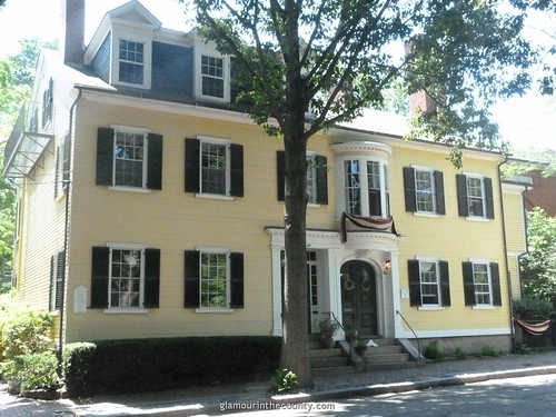 Salem house (2)