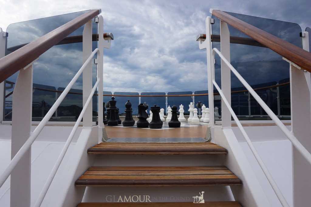 Giant chess on Queen Victoria, Cunard