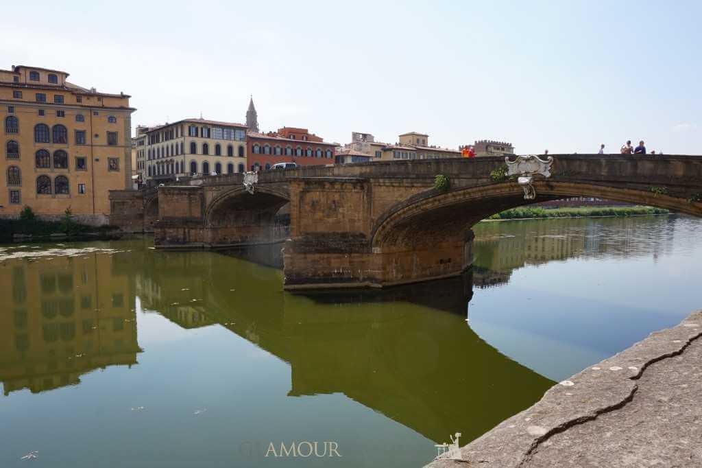 Ponte Santa Trinita, Florence, Italy 